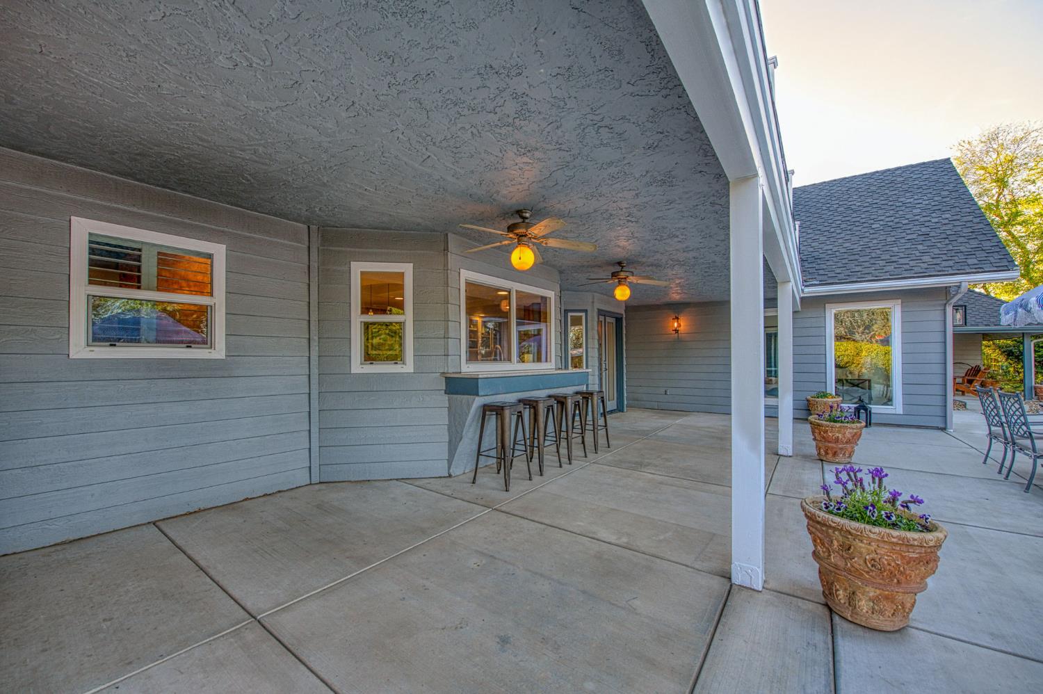 2649 Heritage Ave, Clovis, CA 93619