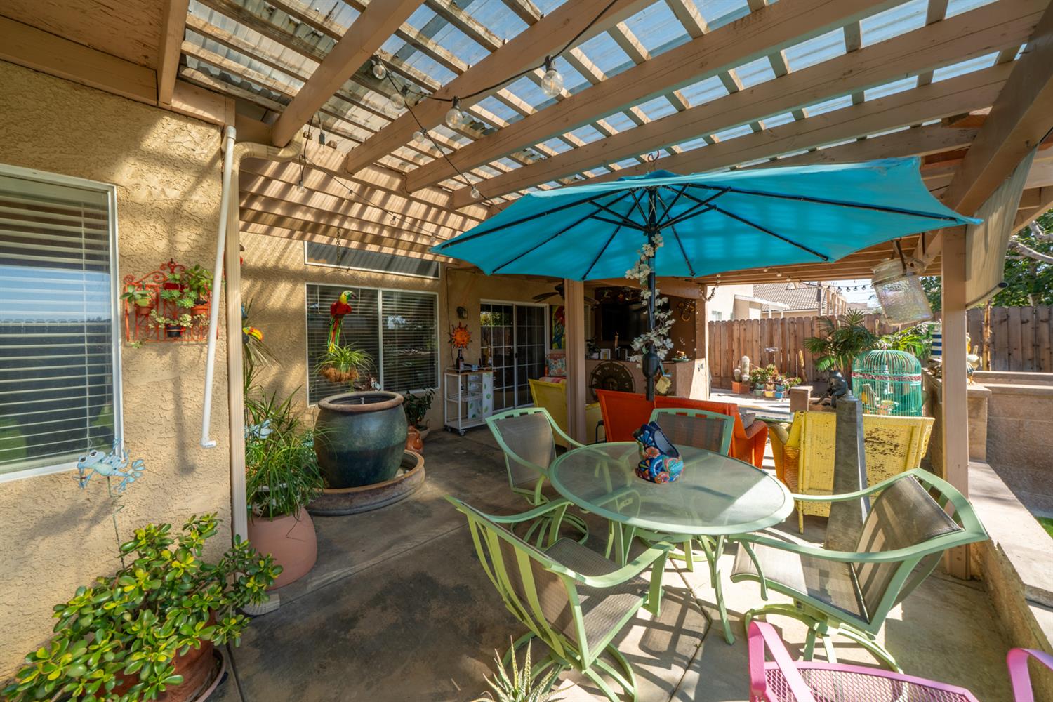 5660 E Florence Ave, Fresno, CA 93727