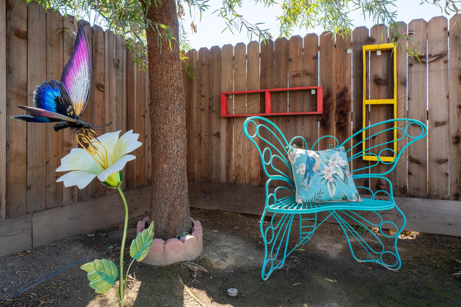 5660 E Florence Ave, Fresno, CA 93727