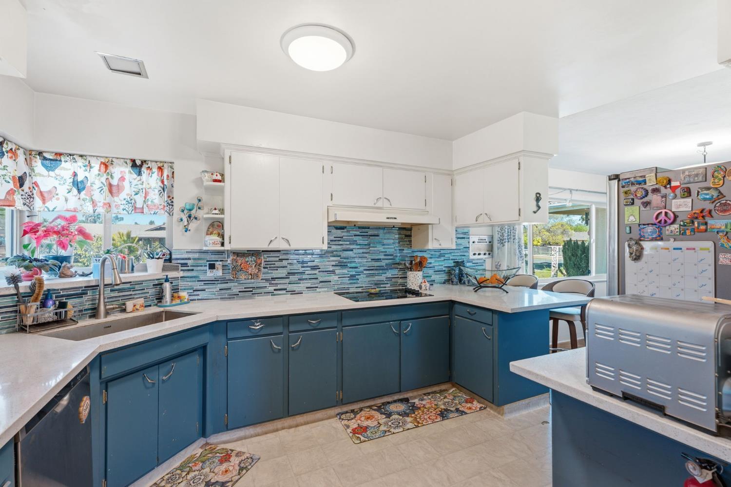 5446 E Mono St, Fresno, CA 93727