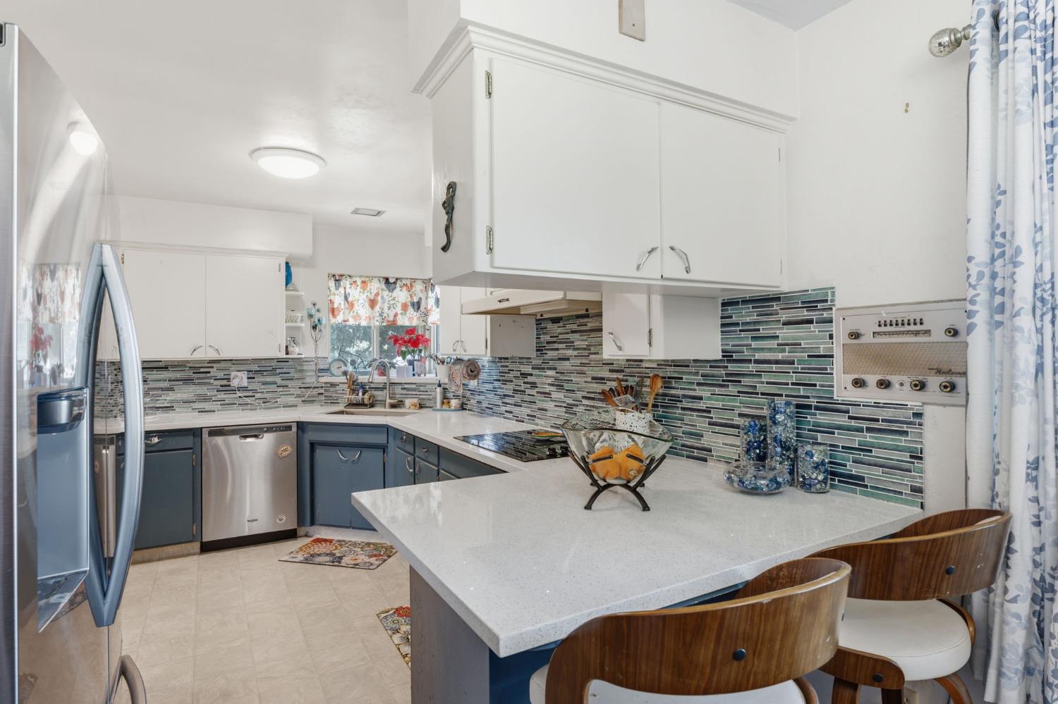 5446 E Mono St, Fresno, CA 93727