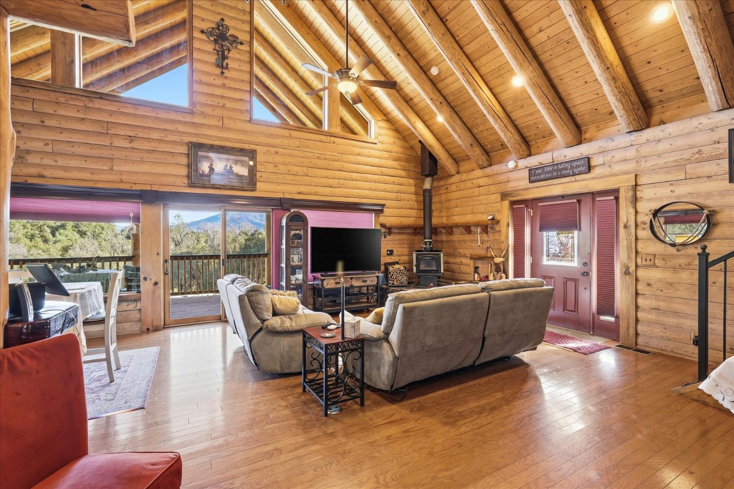 43227 Leach Rd, Ahwahnee, CA 93601