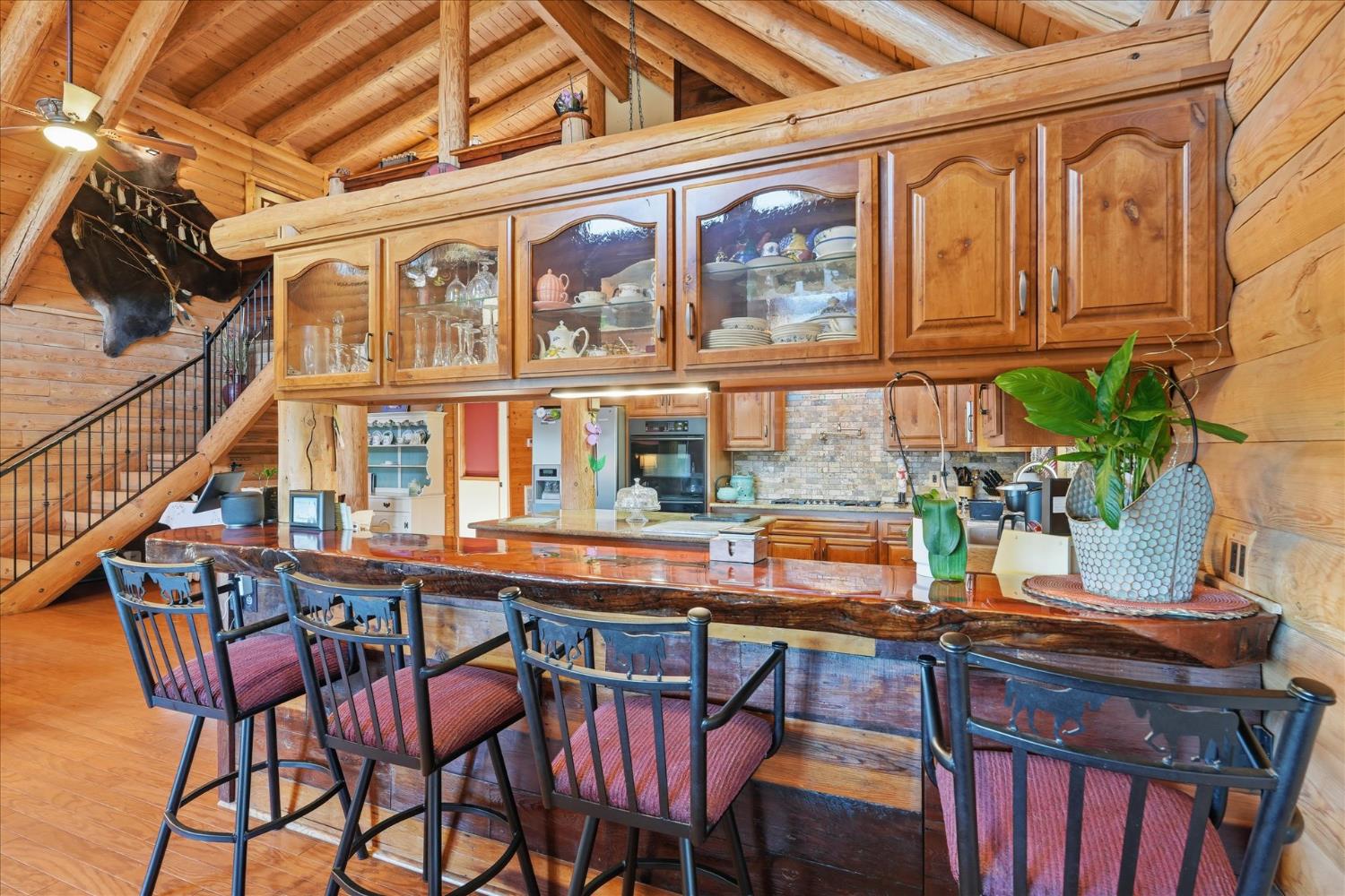 43227 Leach Rd, Ahwahnee, CA 93601