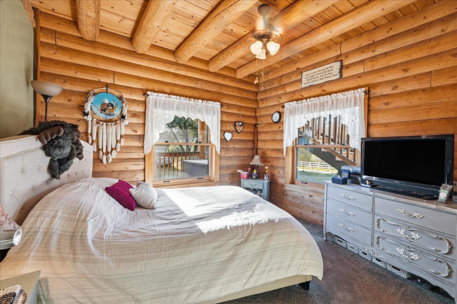 43227 Leach Rd, Ahwahnee, CA 93601