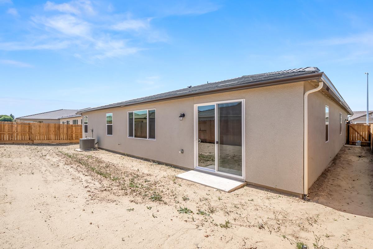 2149 S Cindy Ave, Fresno, CA 93725