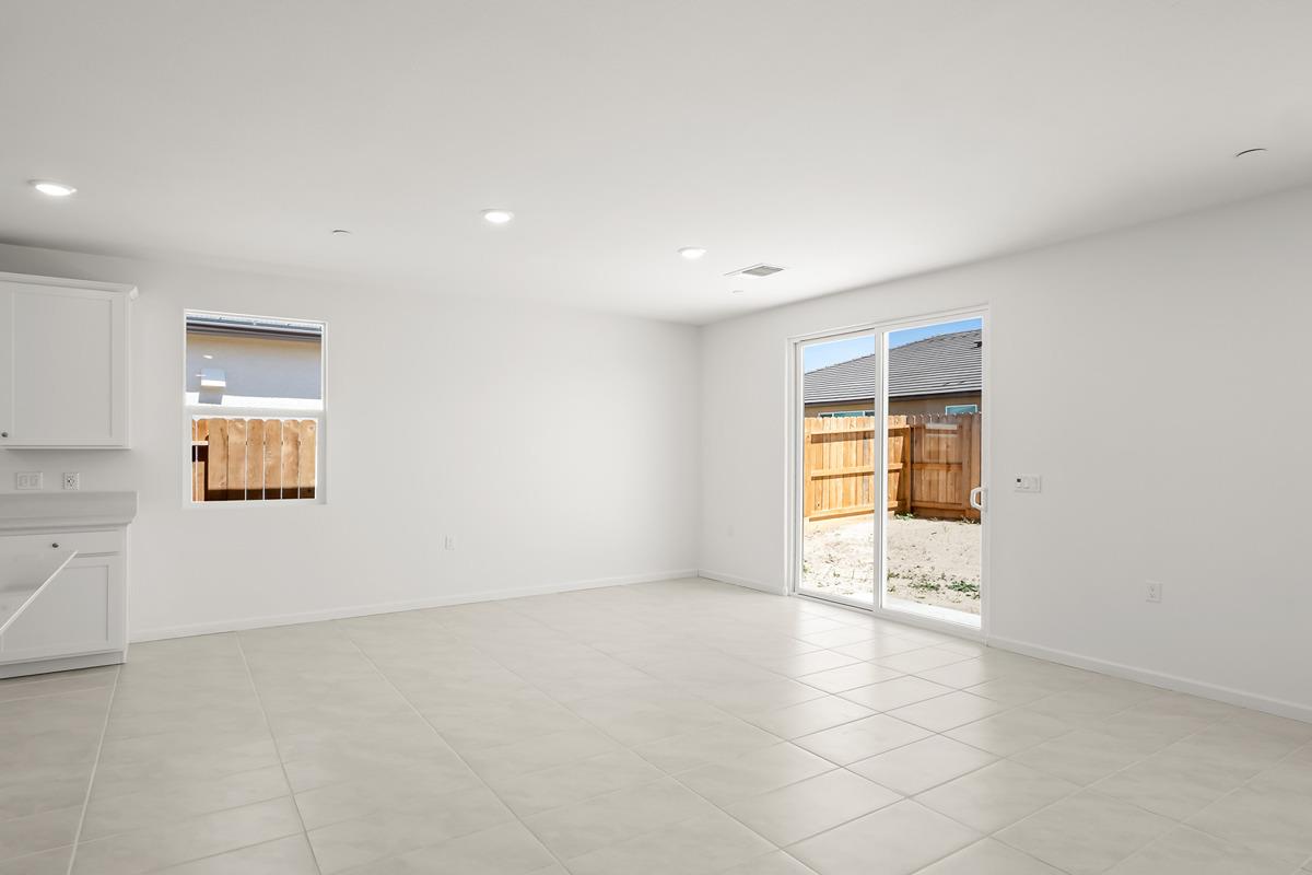 2149 S Cindy Ave, Fresno, CA 93725