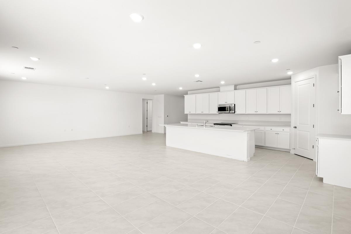 2149 S Cindy Ave, Fresno, CA 93725