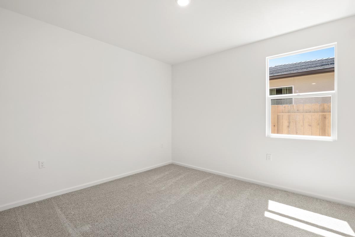 2149 S Cindy Ave, Fresno, CA 93725