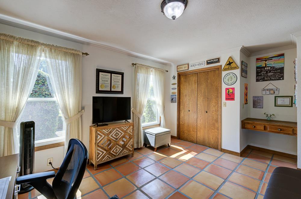 3250 W Fremont Ave, Fresno, CA 93711