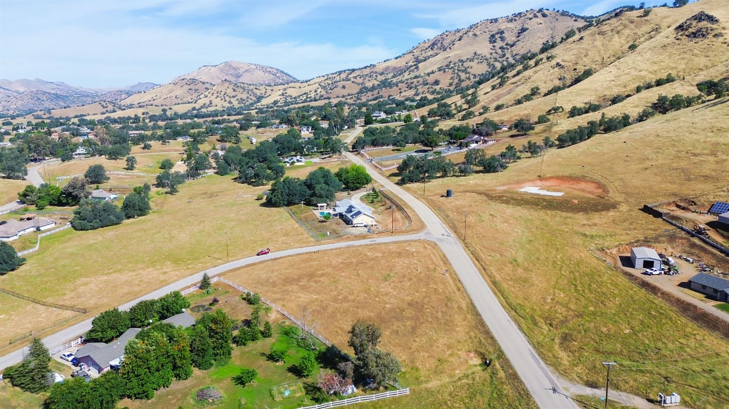 6301 Lupine, Sanger, CA 93657