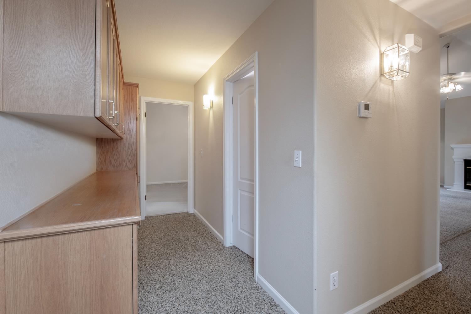 2274 E Skyview Ave, Fresno, CA 93720