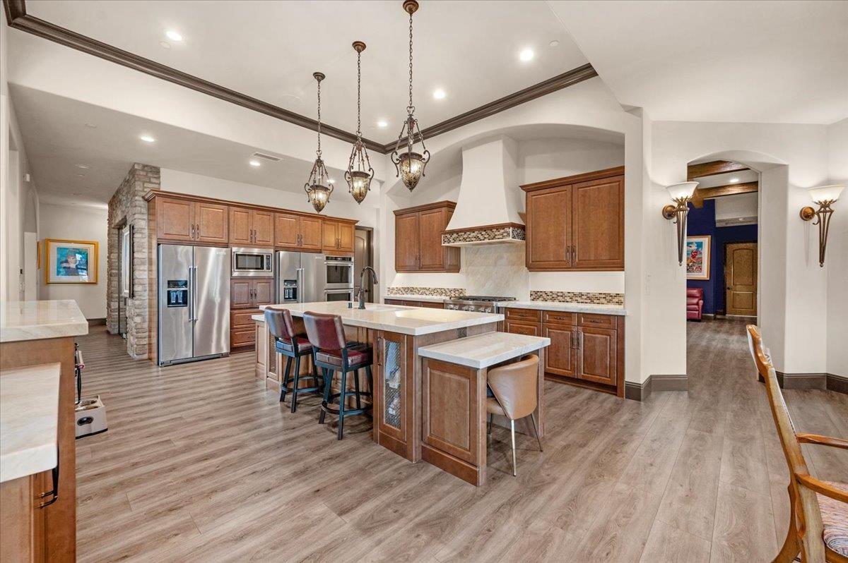 12392 N Via Tuscania Ave, Clovis, CA 93619