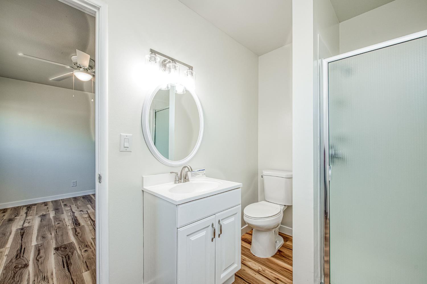 1167 Cling Cir, Hanford, CA 93230