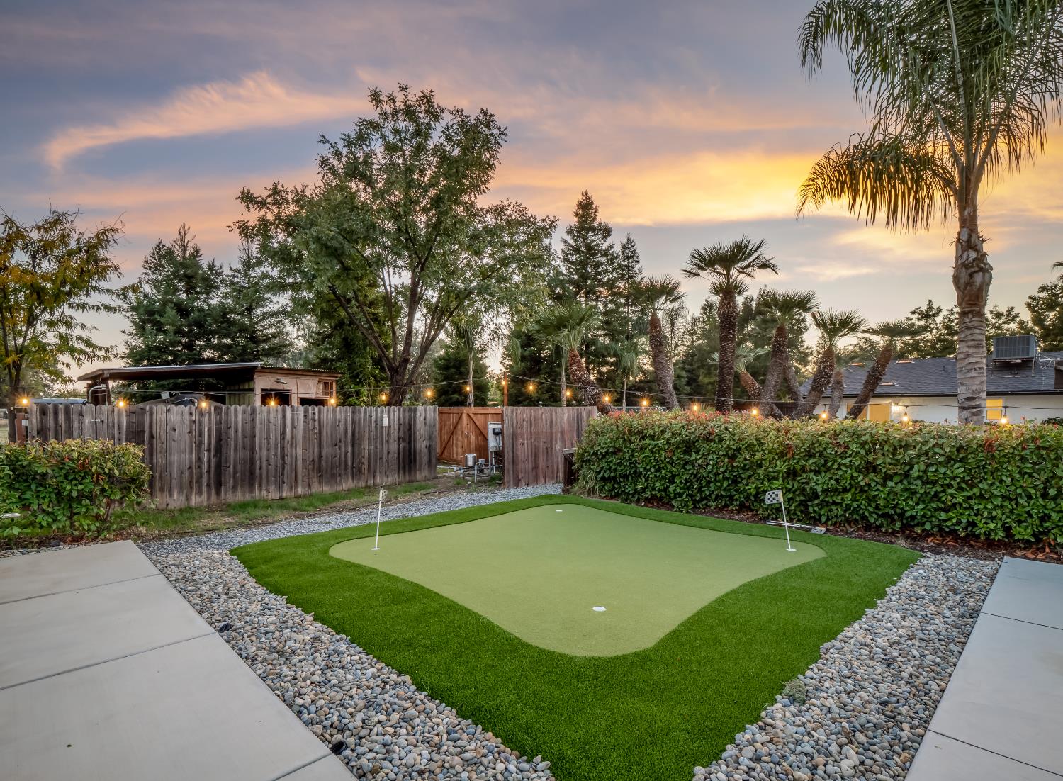 9226 N Fowler Ave, Clovis, CA 93619