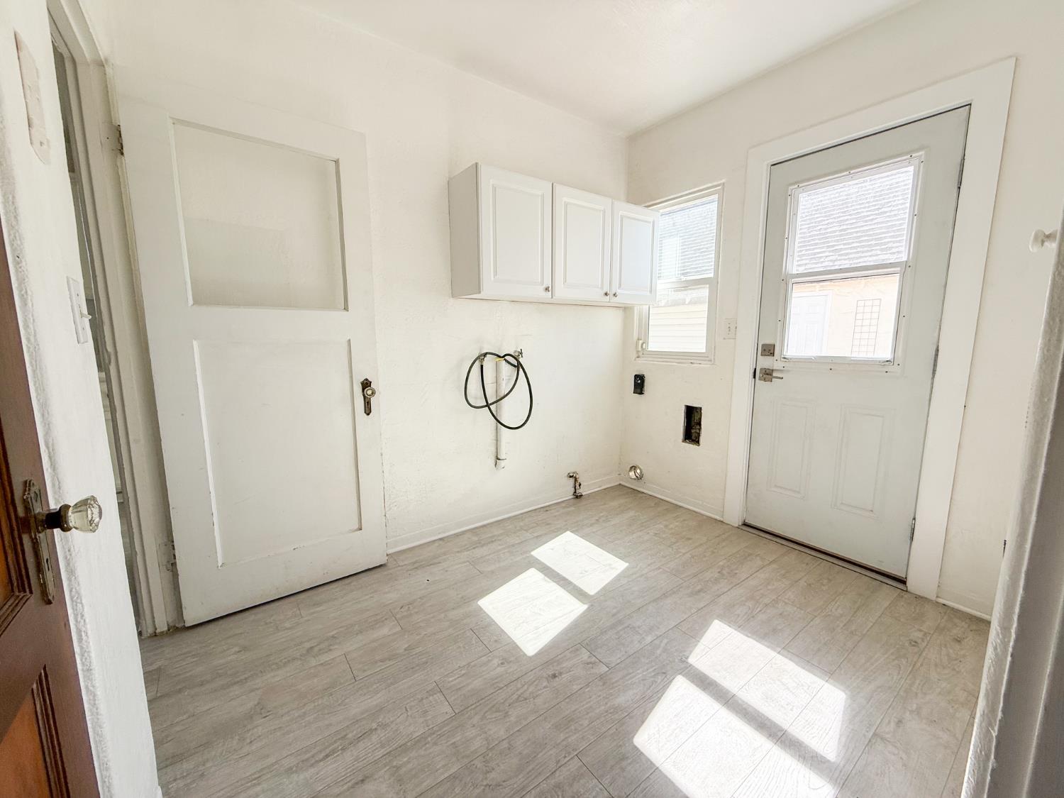 624 E Vassar Ave, Fresno, CA 93704