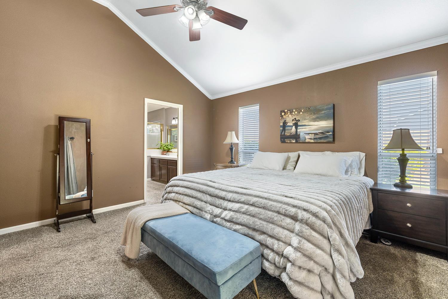 9710 N Price Ave, Fresno, CA 93720