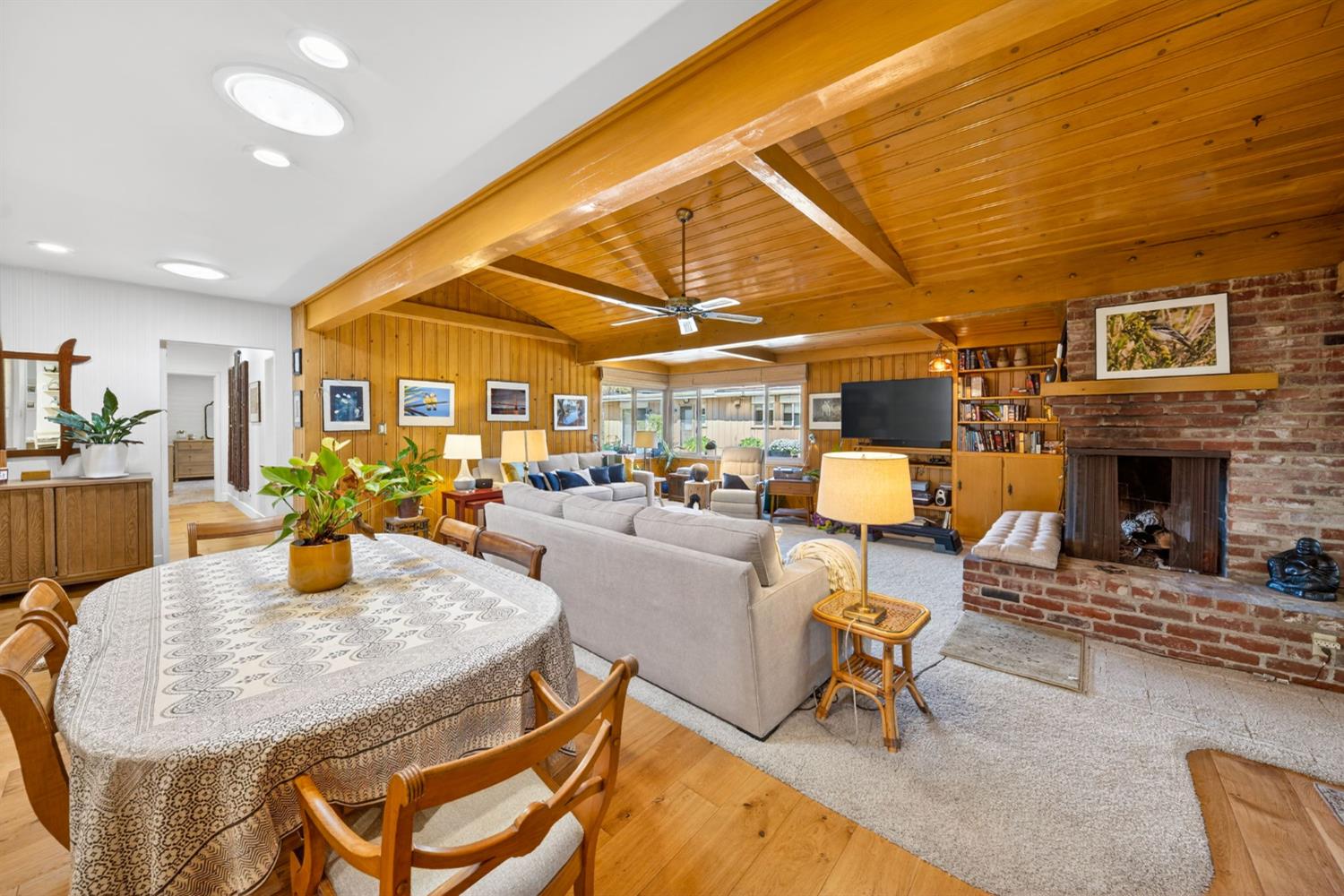 4872 N Arcade Ave, Fresno, CA 93704