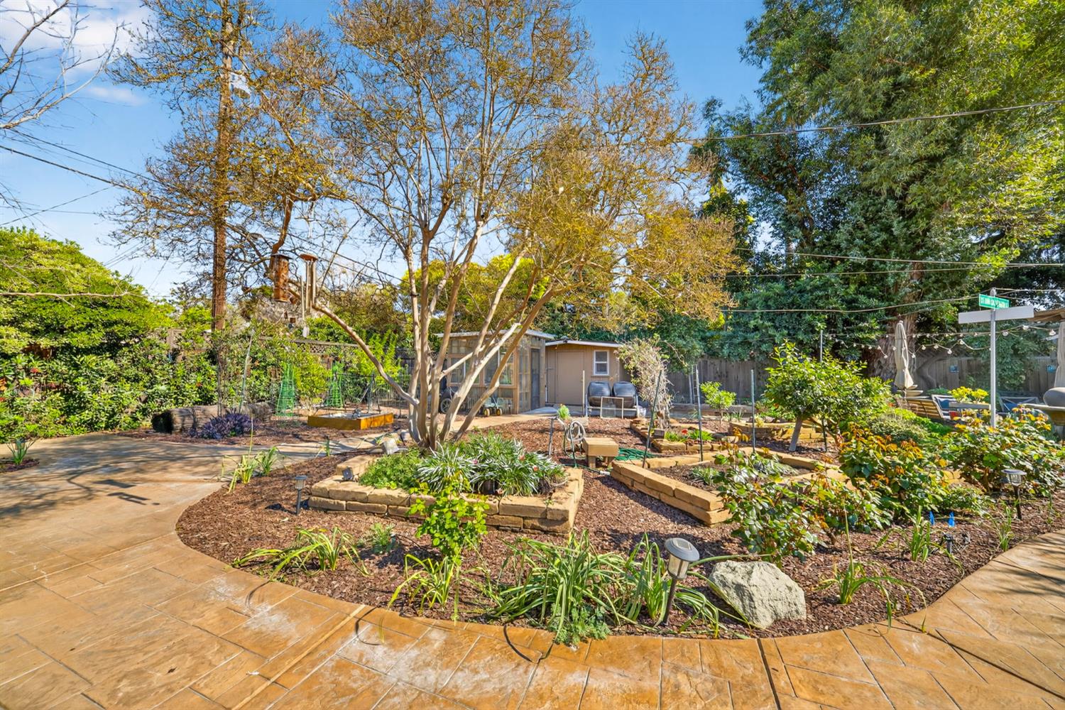 4872 N Arcade Ave, Fresno, CA 93704