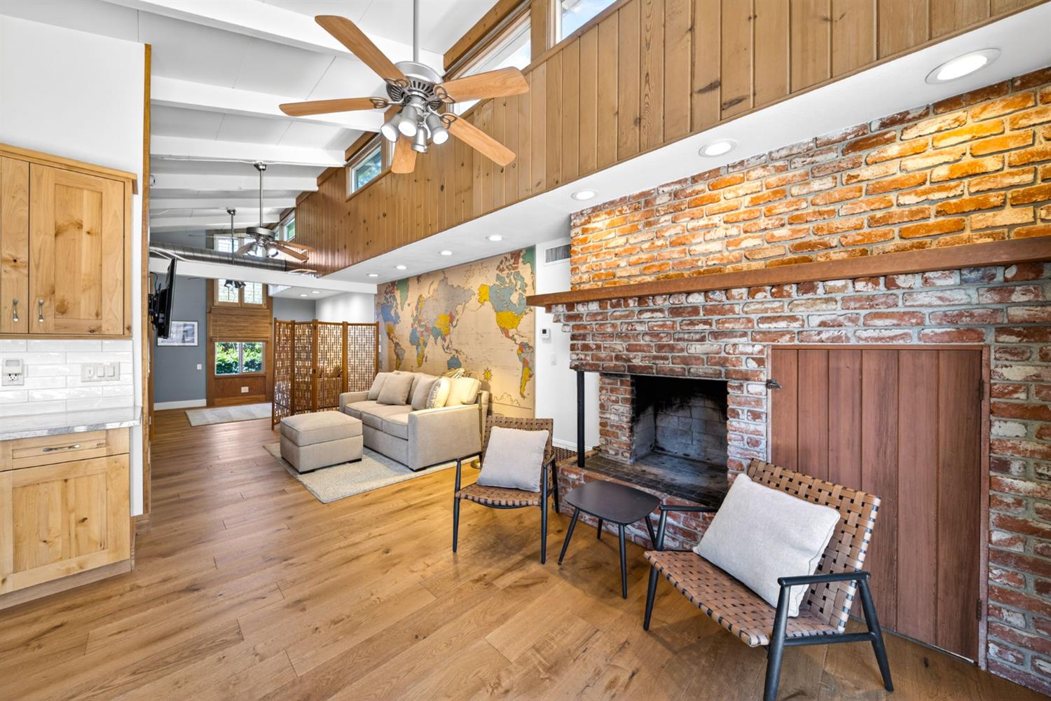 4872 N Arcade Ave, Fresno, CA 93704