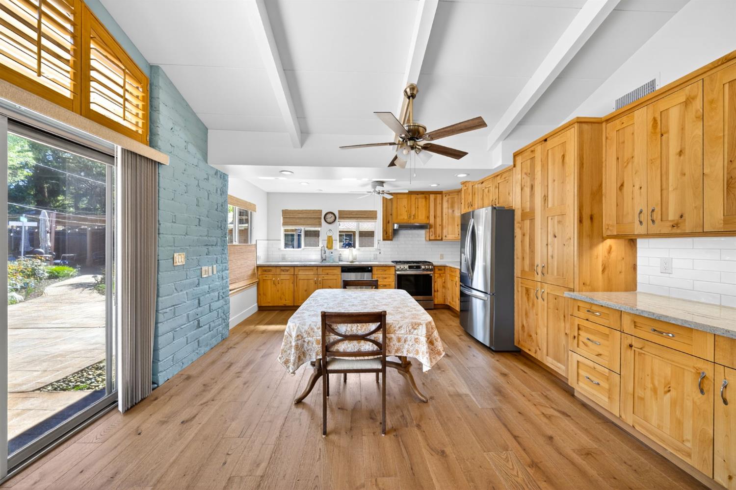 4872 N Arcade Ave, Fresno, CA 93704