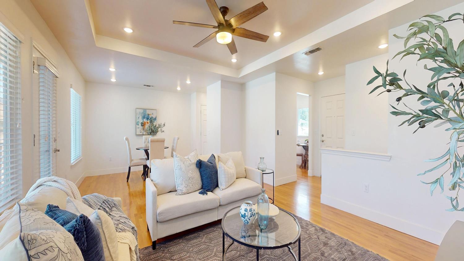 117 E Fedora Ave, Fresno, CA 93704