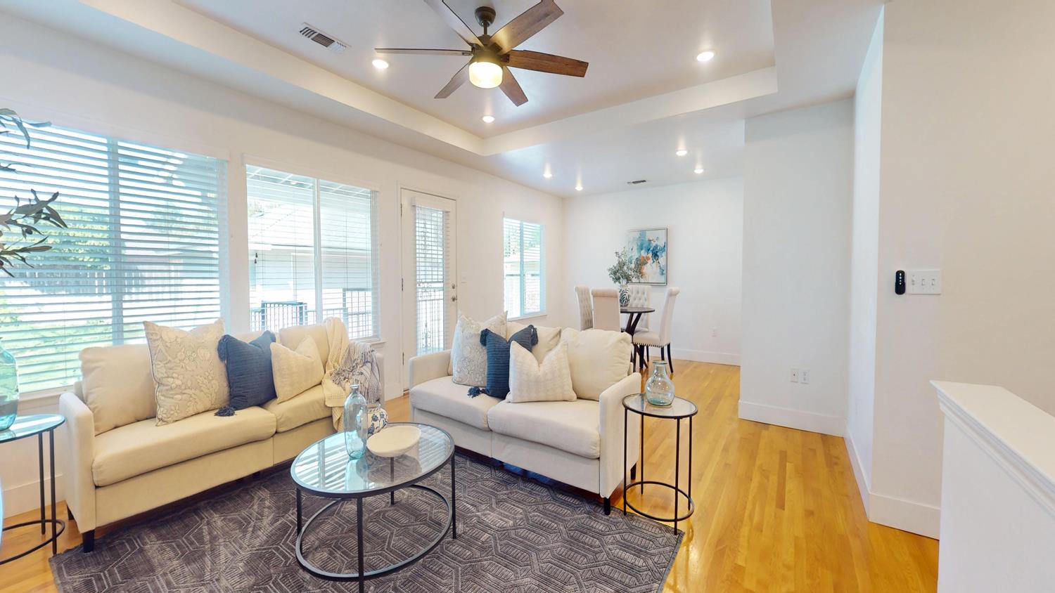 117 E Fedora Ave, Fresno, CA 93704