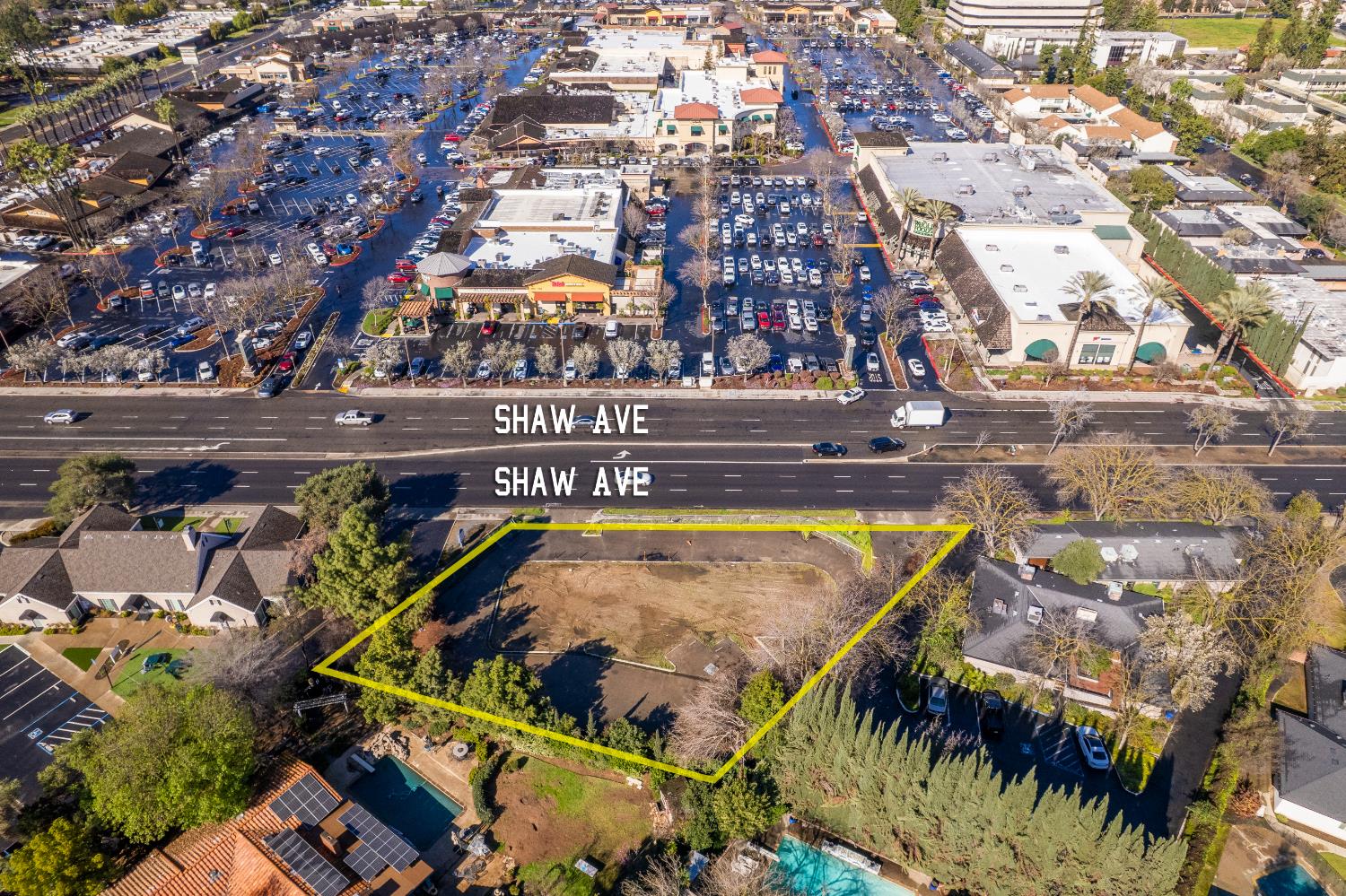 695 W Shaw Ave, Fresno, CA 93704