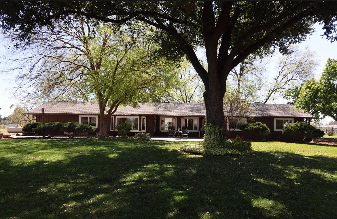 6560 Bethel, Clovis, CA 93619