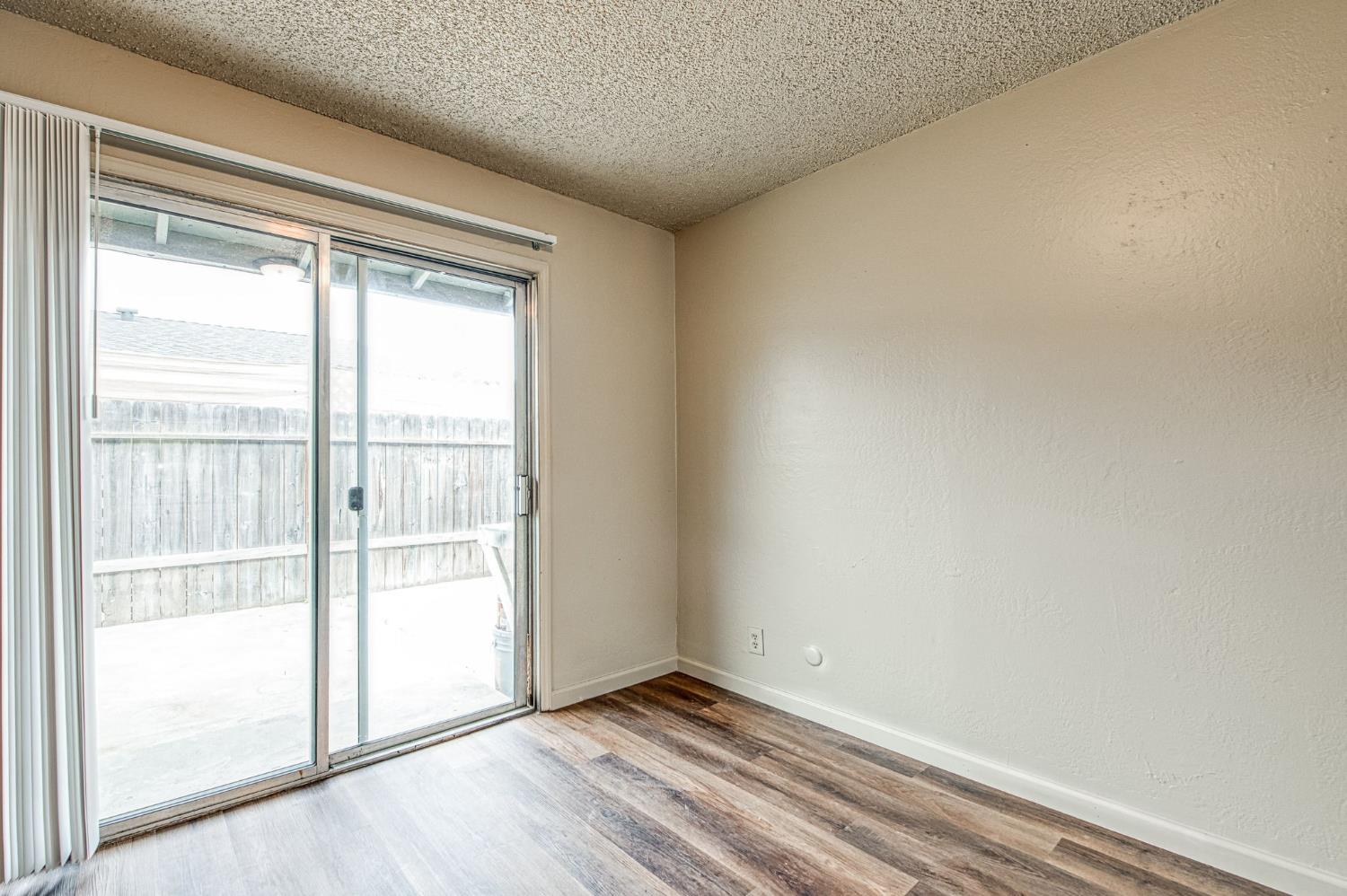 1426 Church St #A-O, Kingsburg, CA 93631