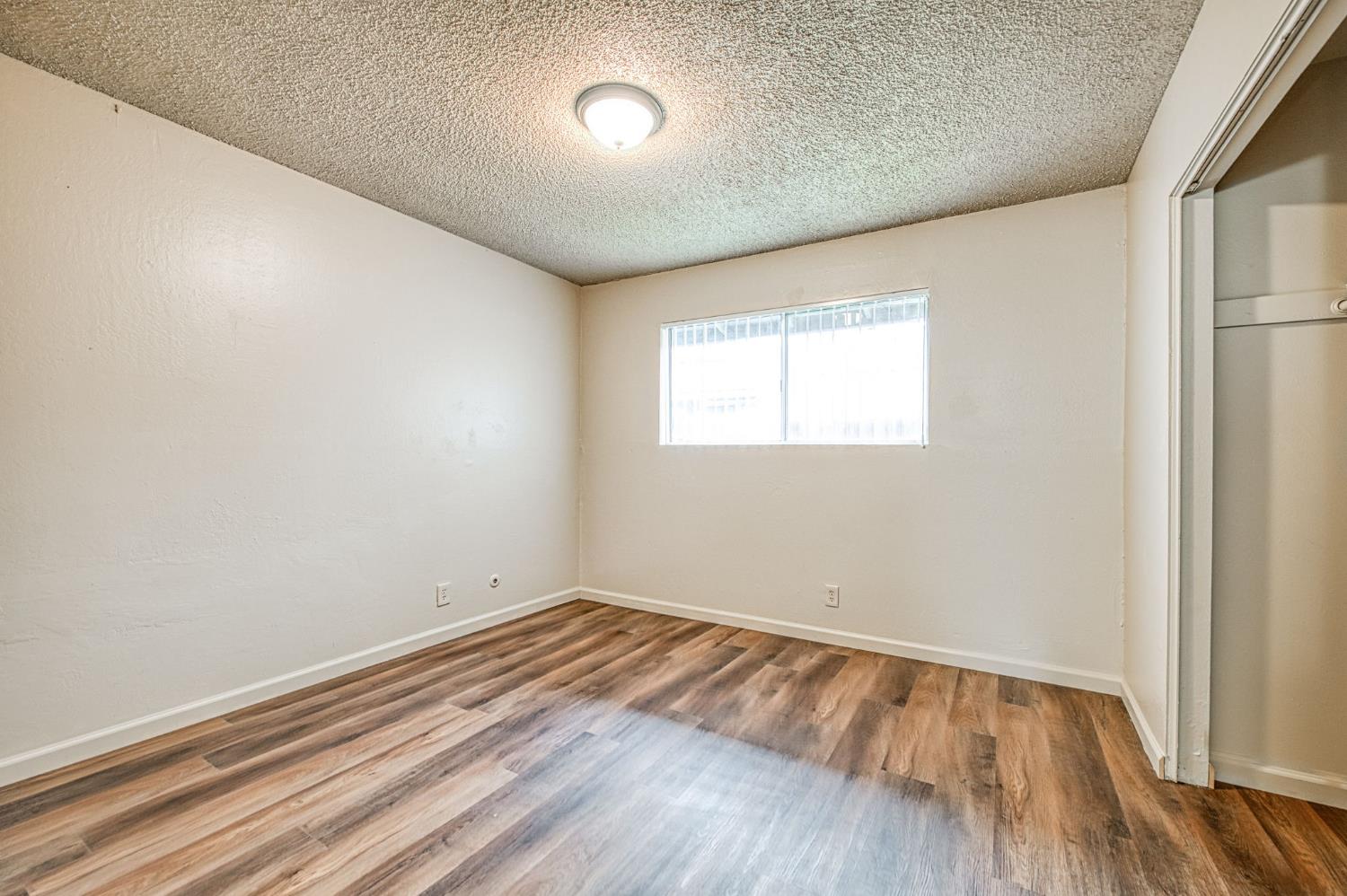 1426 Church St #A-O, Kingsburg, CA 93631