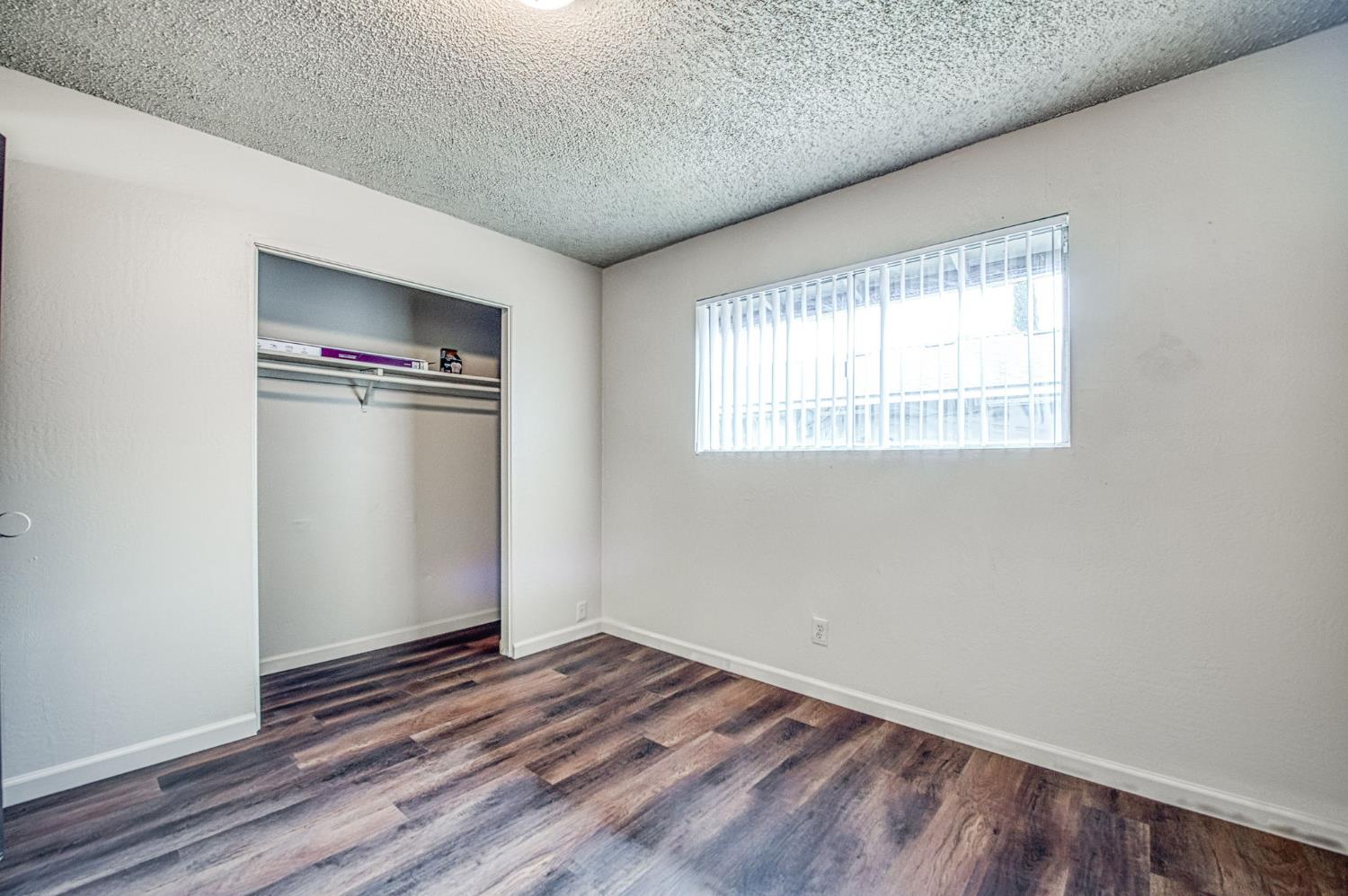 1426 Church St #A-O, Kingsburg, CA 93631