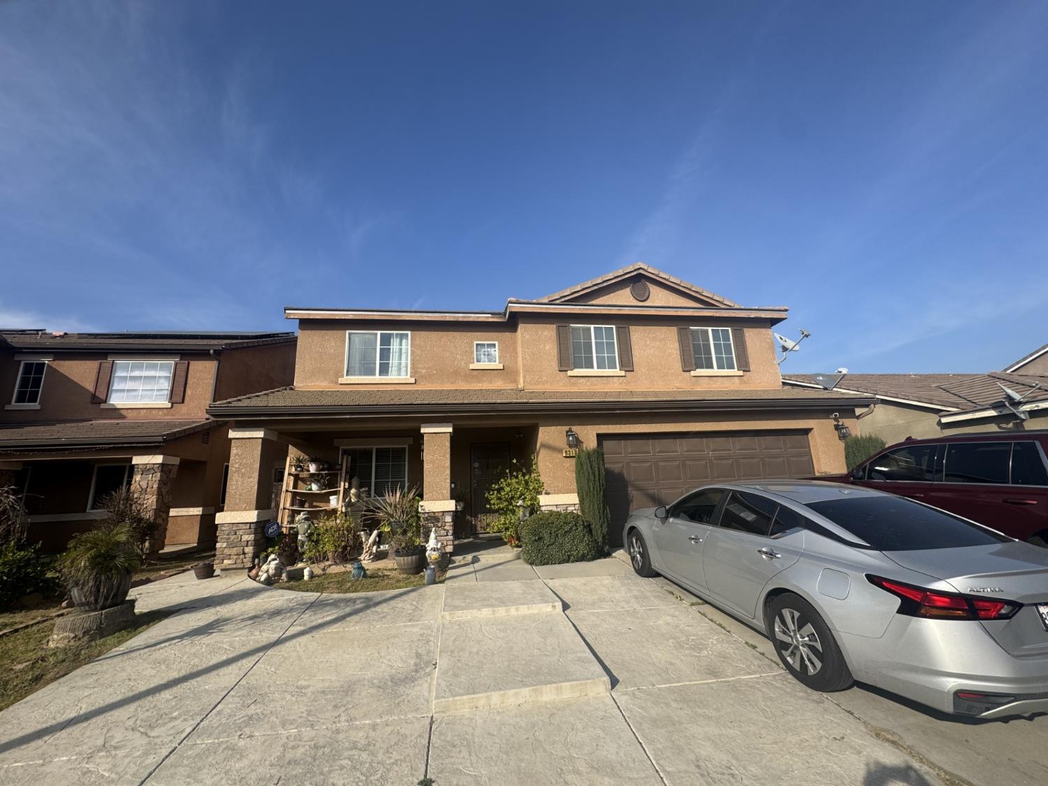 6310 E Woodward Ave, Fresno, CA 93727