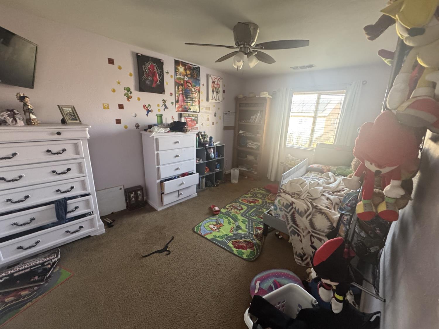 6310 E Woodward Ave, Fresno, CA 93727
