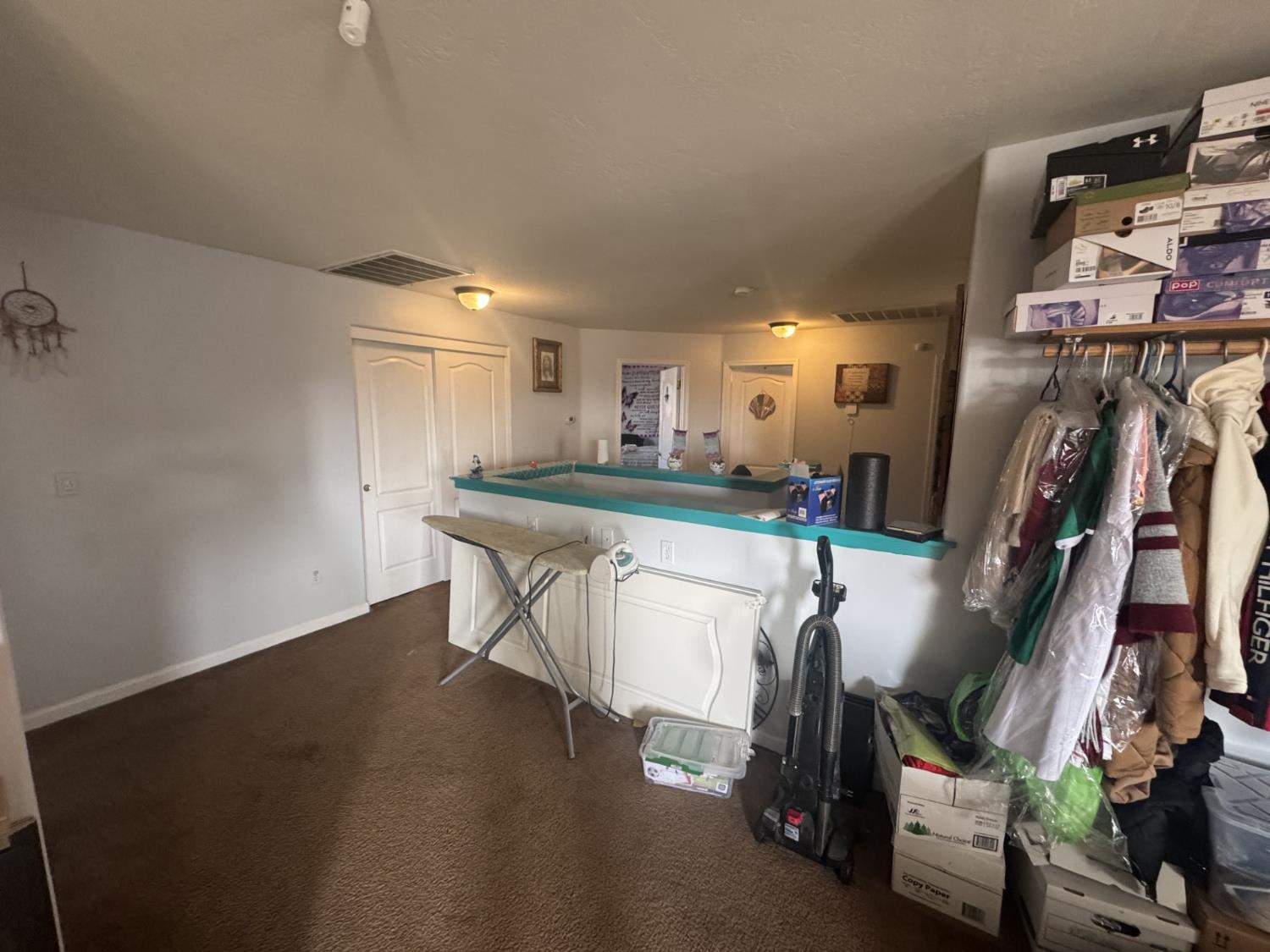 6310 E Woodward Ave, Fresno, CA 93727