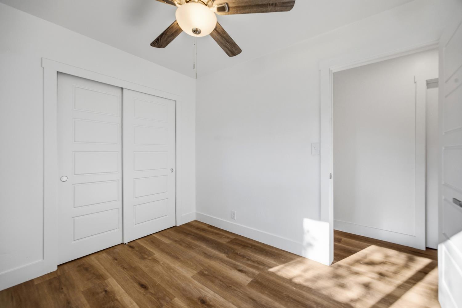 755 H St, Parlier, CA 93648