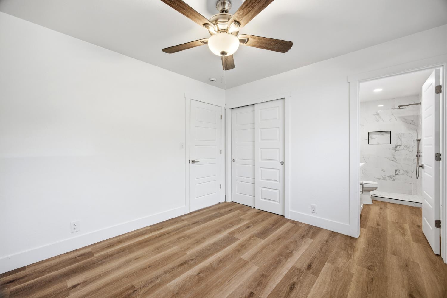 755 H St, Parlier, CA 93648