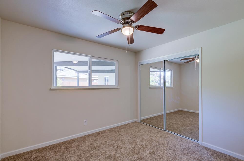 1484 W Indianapolis Ave, Fresno, CA 93705