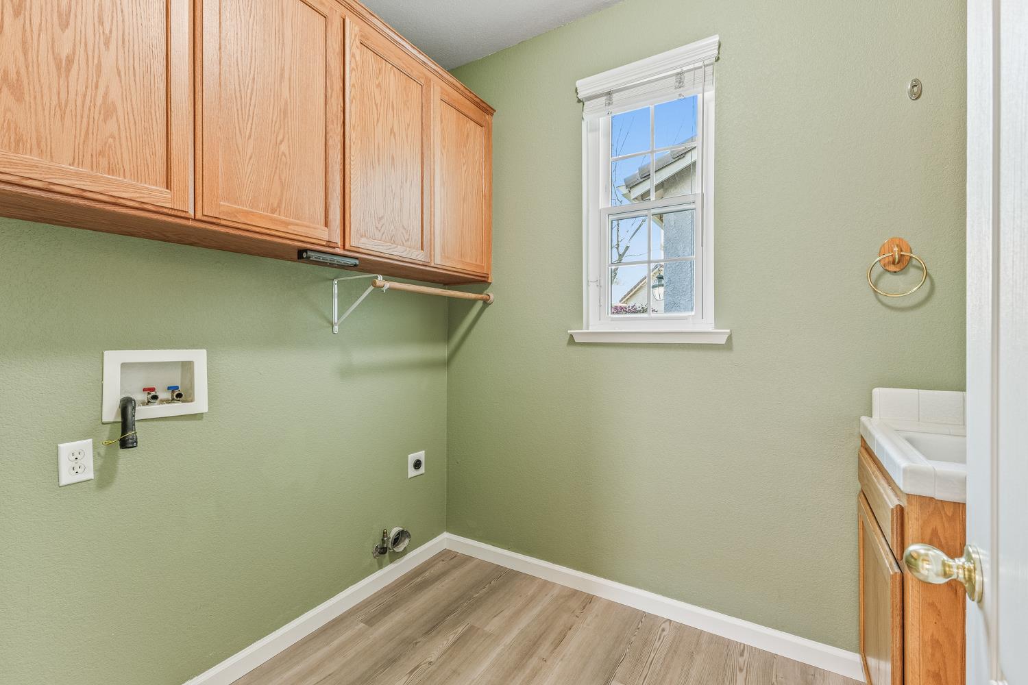 2719 E Spice Way, Fresno, CA 93720