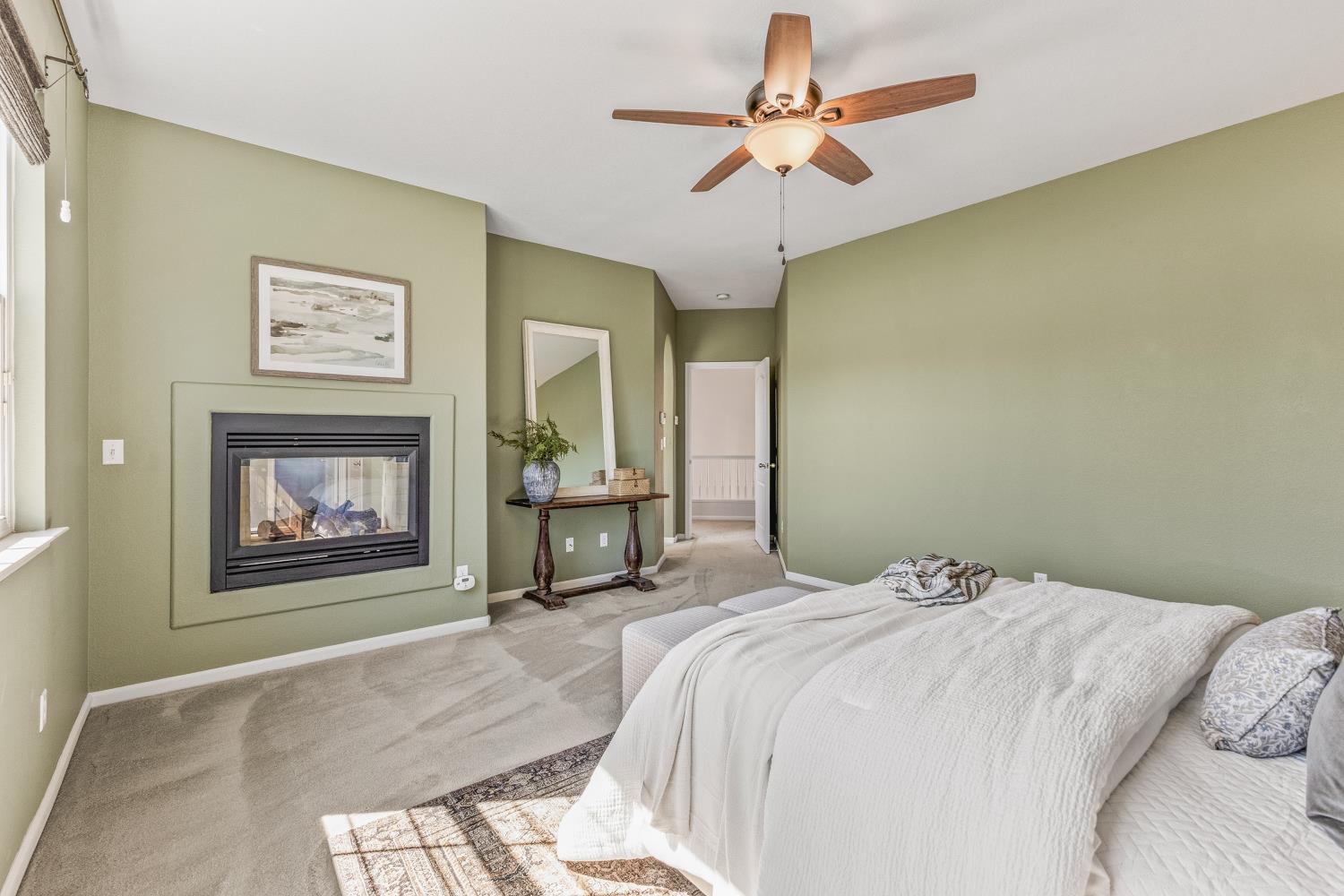 2719 E Spice Way, Fresno, CA 93720