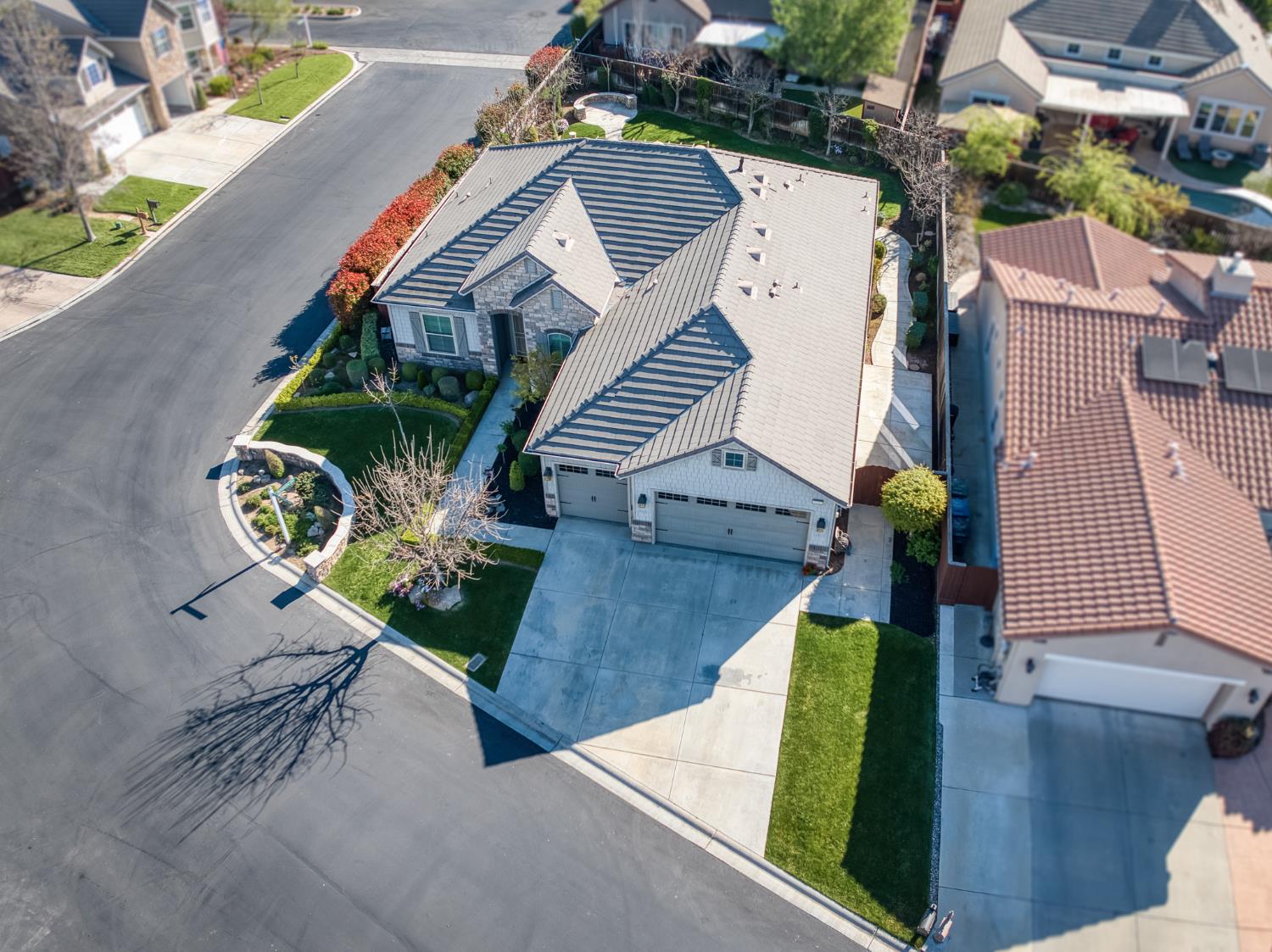 4160 N Newport Bay, Clovis, CA 93619