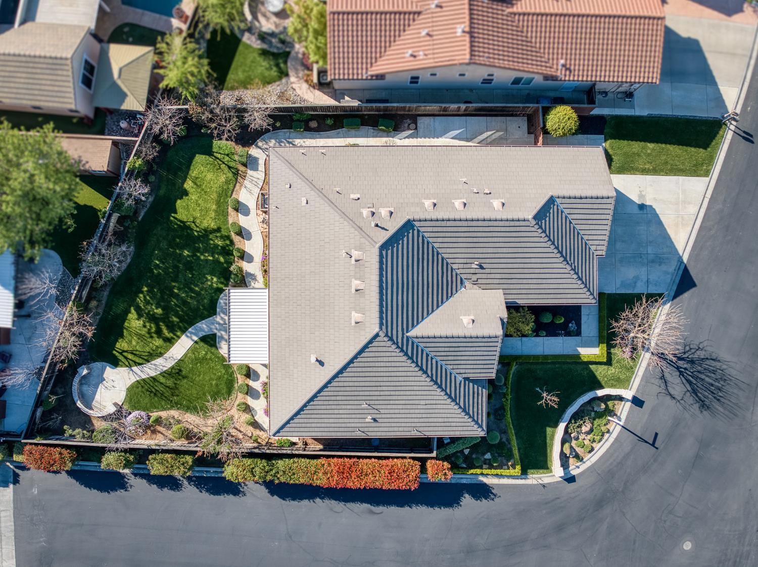 4160 N Newport Bay, Clovis, CA 93619