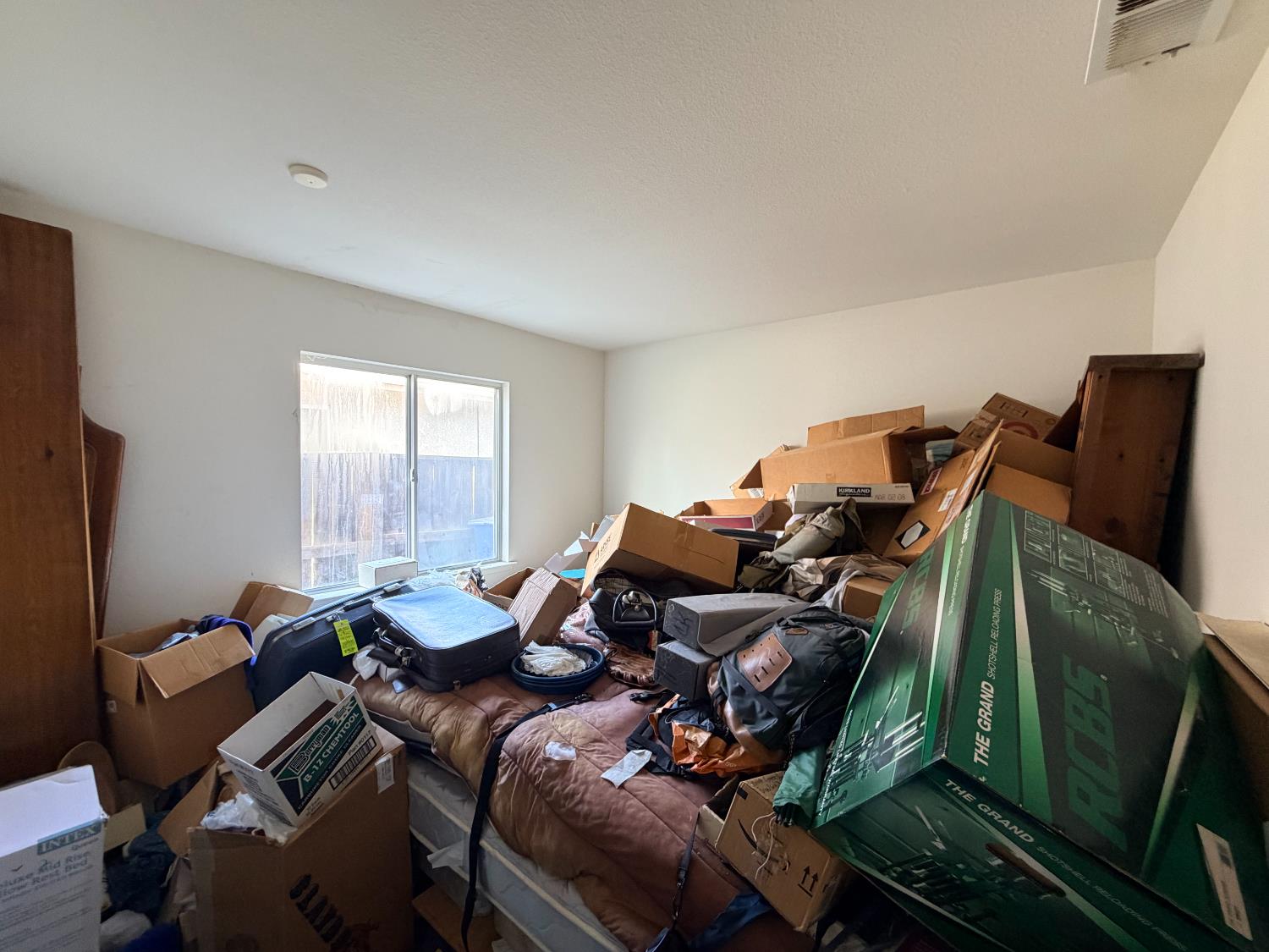 5529 W Norwich Ave, Fresno, CA 93722