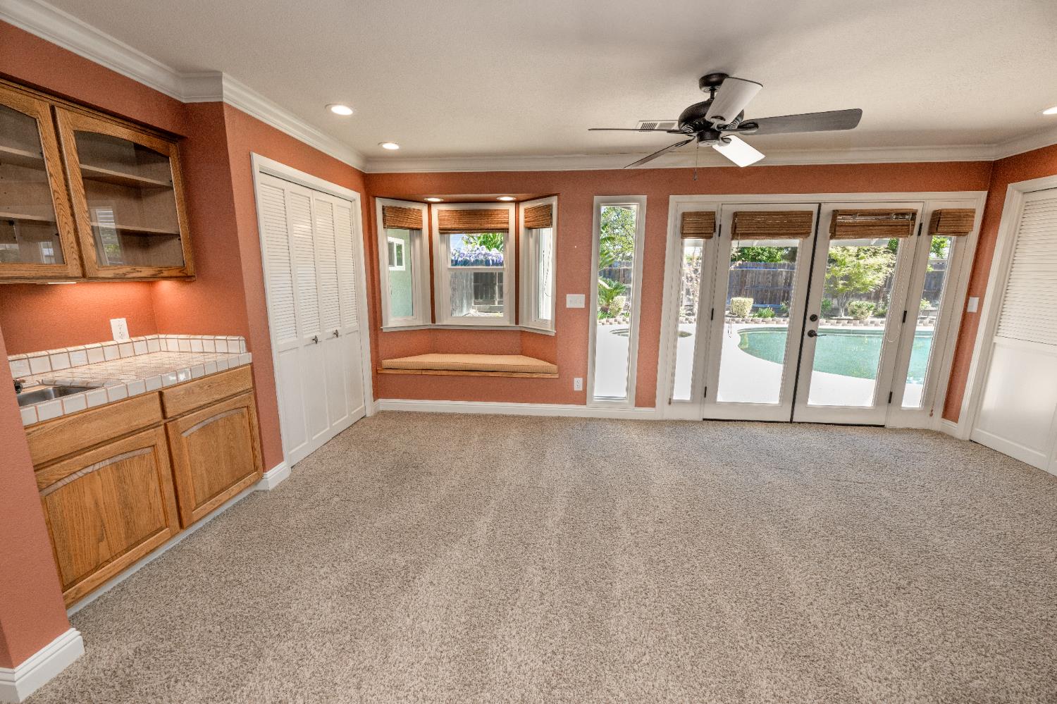 7324 N 3rd St, Fresno, CA 93720