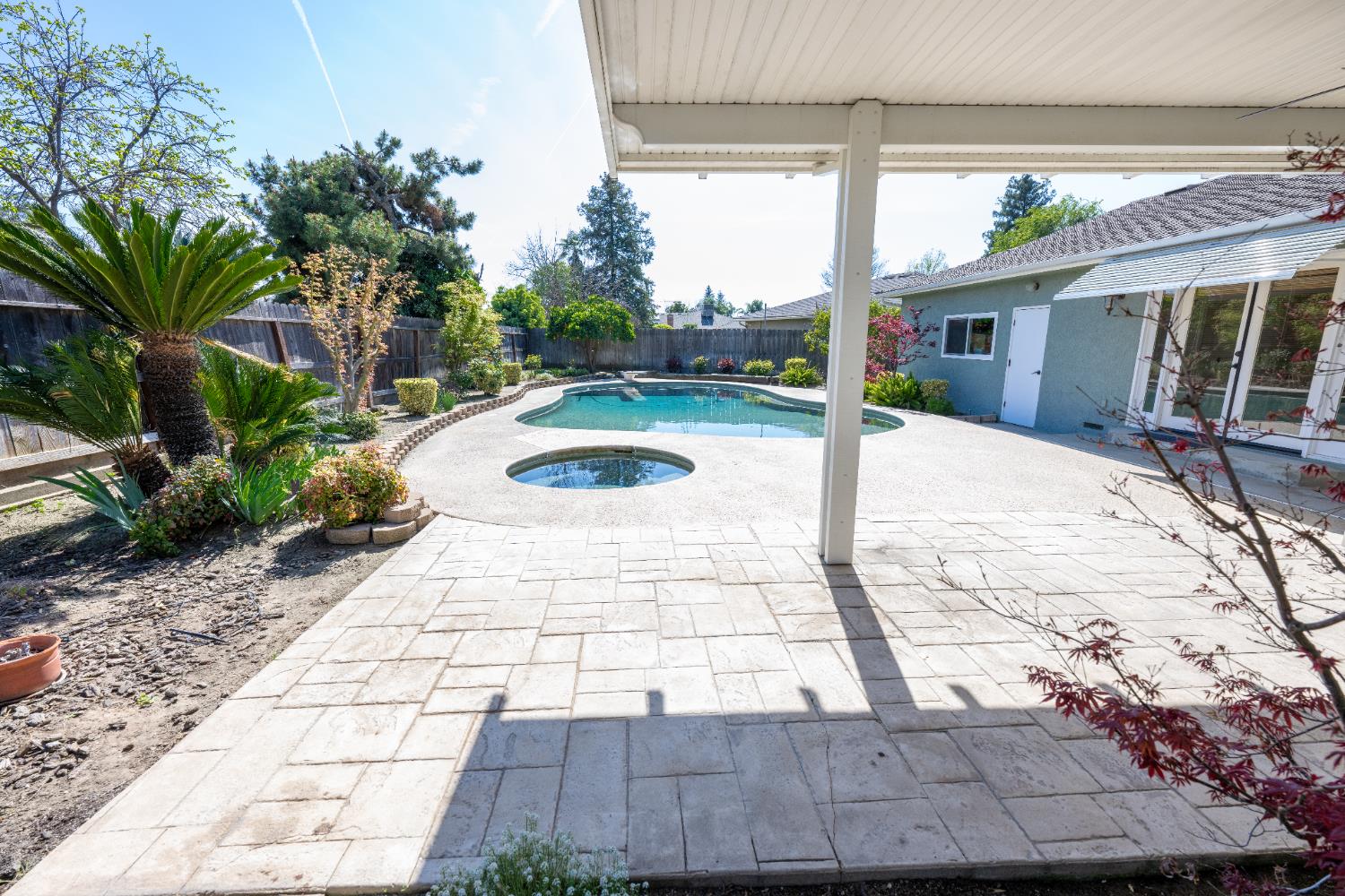 7324 N 3rd St, Fresno, CA 93720