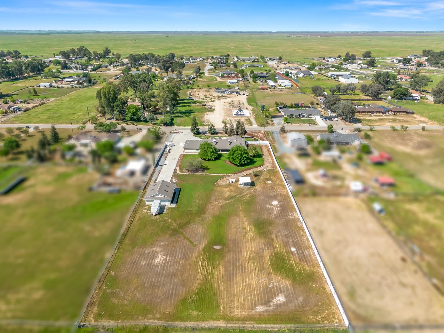 16389 Monreal Rd, Madera, CA 93636