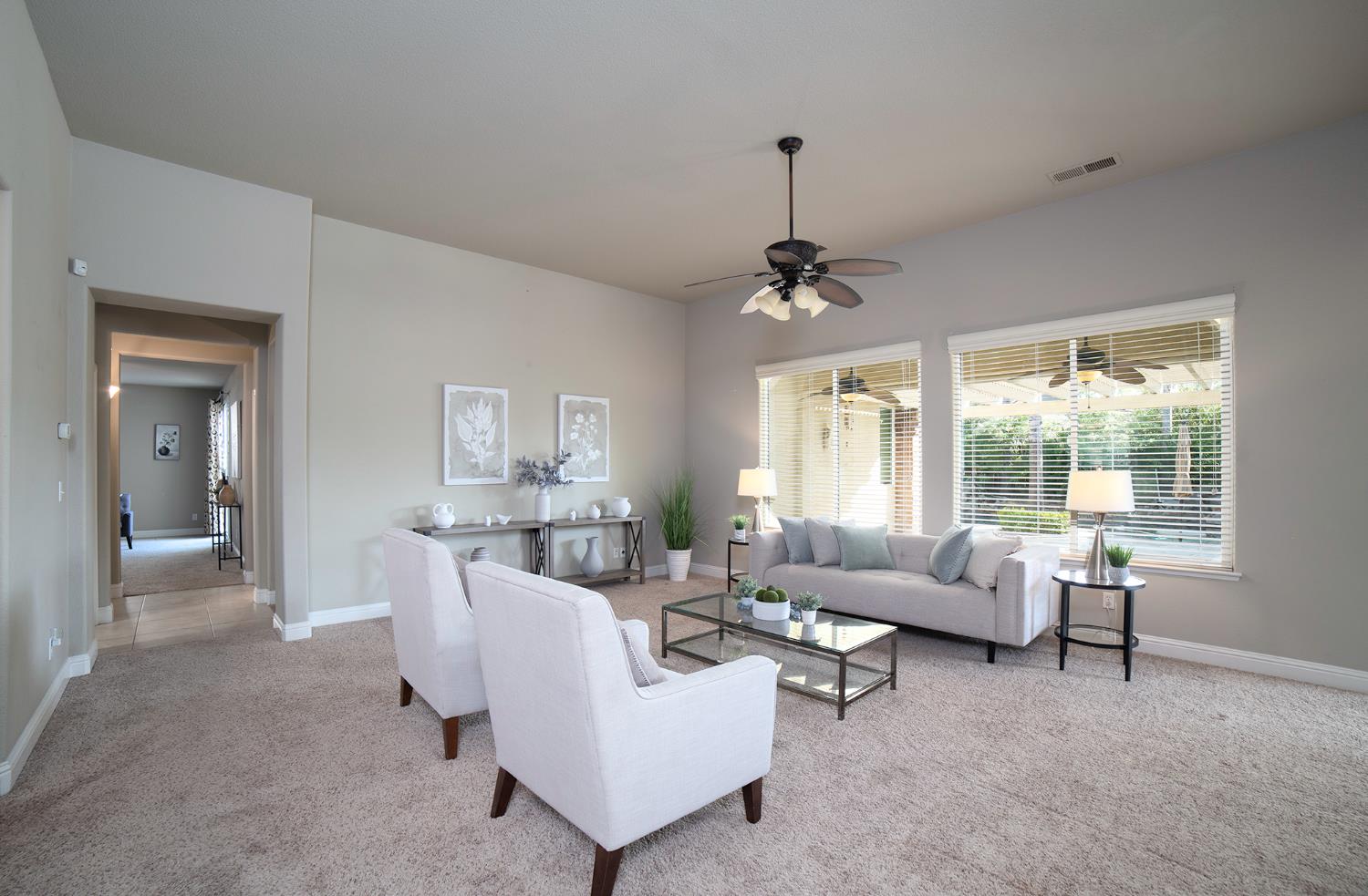 3350 Buckingham Ave, Clovis, CA 93619