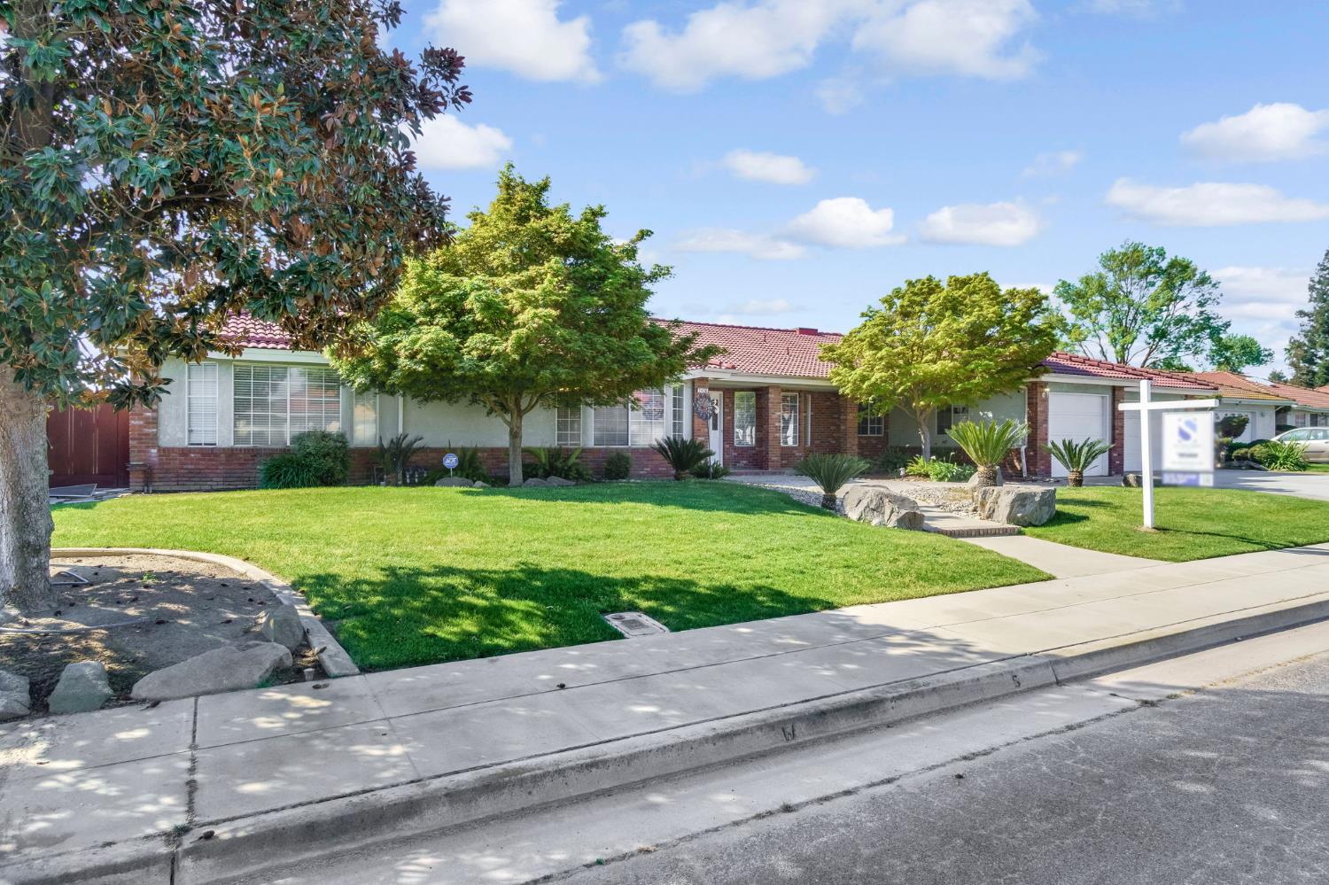 2436 Trevor Ct, Madera, CA 93637