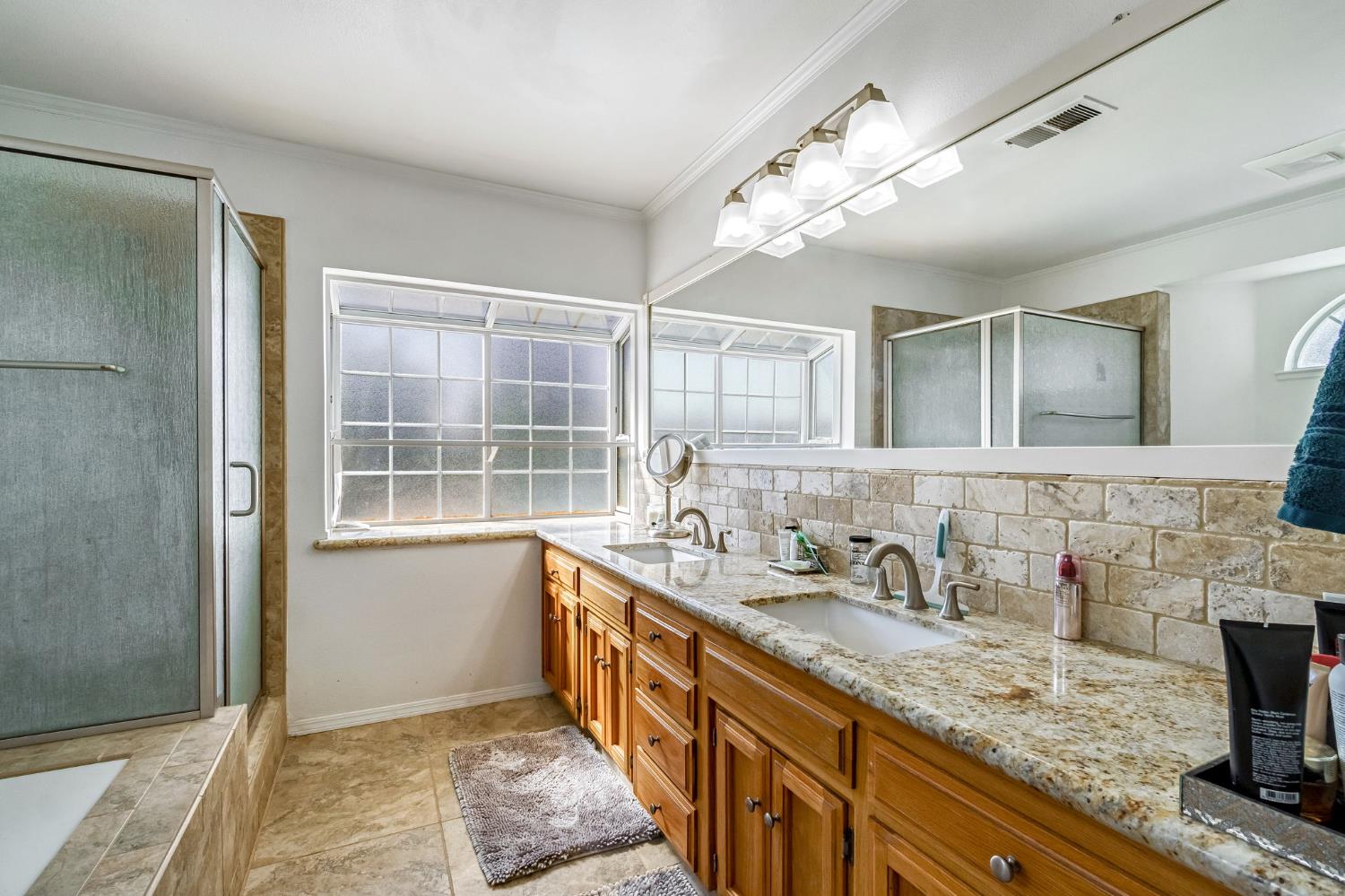 2436 Trevor Ct, Madera, CA 93637