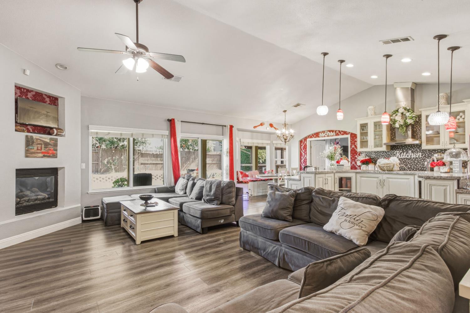 2610 Marie Dr, Madera, CA 93637