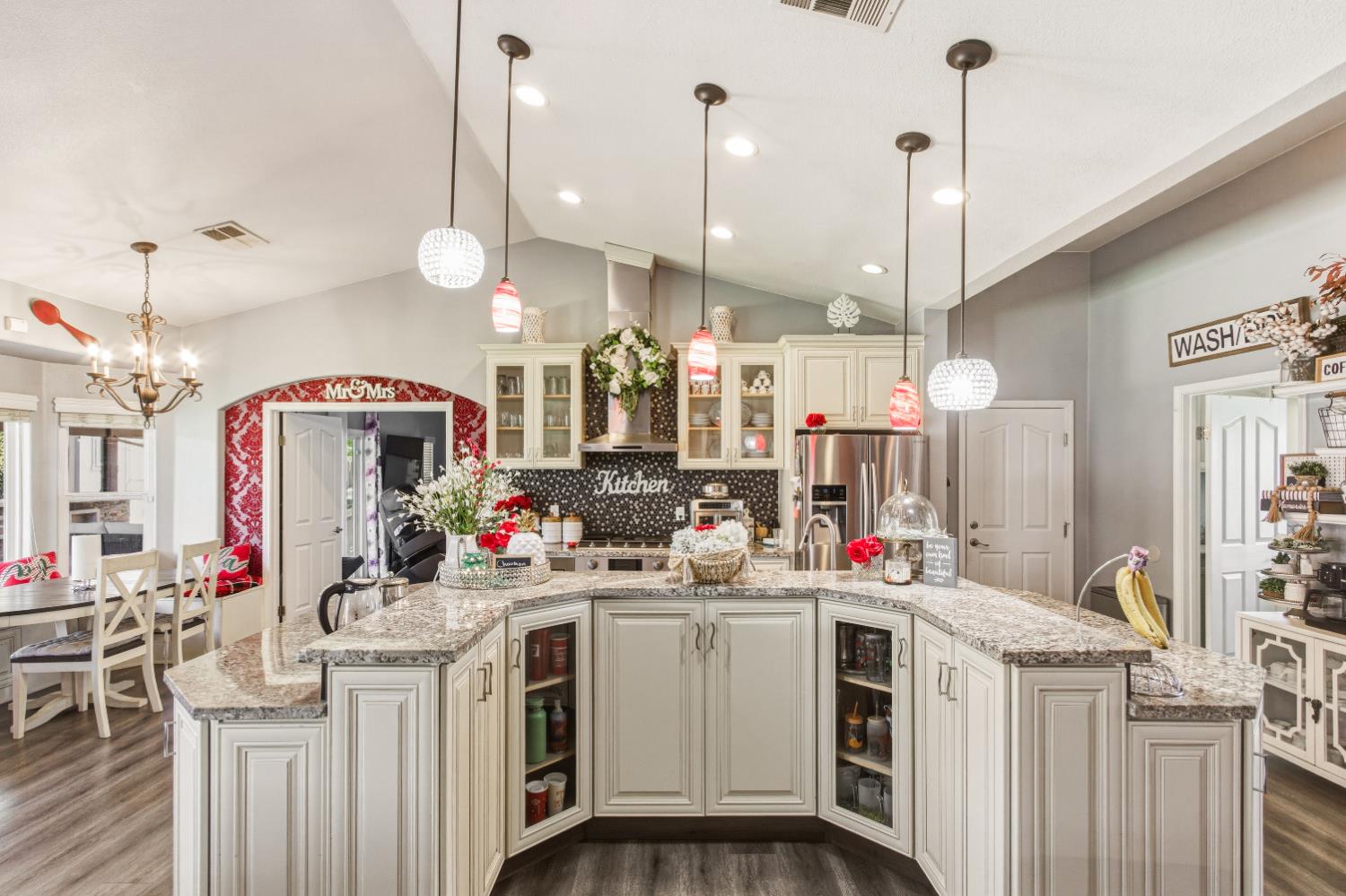 2610 Marie Dr, Madera, CA 93637